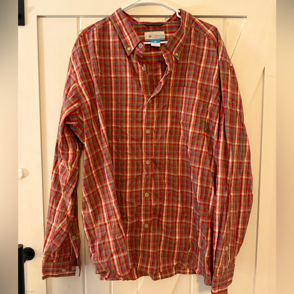 Columbia breathable extra large button down never worn new without tags